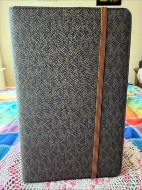 📙 MICHAEL KORS NOTEBOOK 📙 NWT 📙